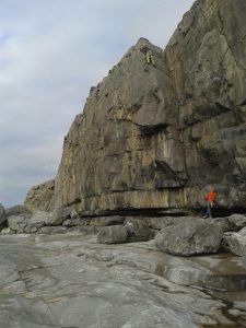 brians blog, rock climbing in Ireland, Rock climbing in the burren, Rock climbing, Ailladie