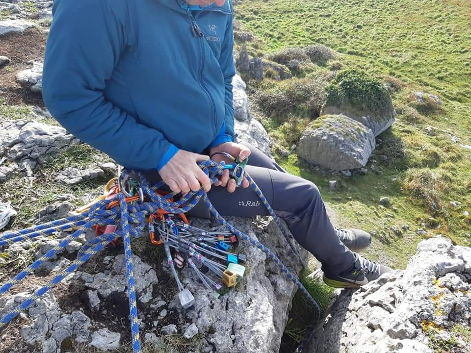 Tying off a belay plate rescue